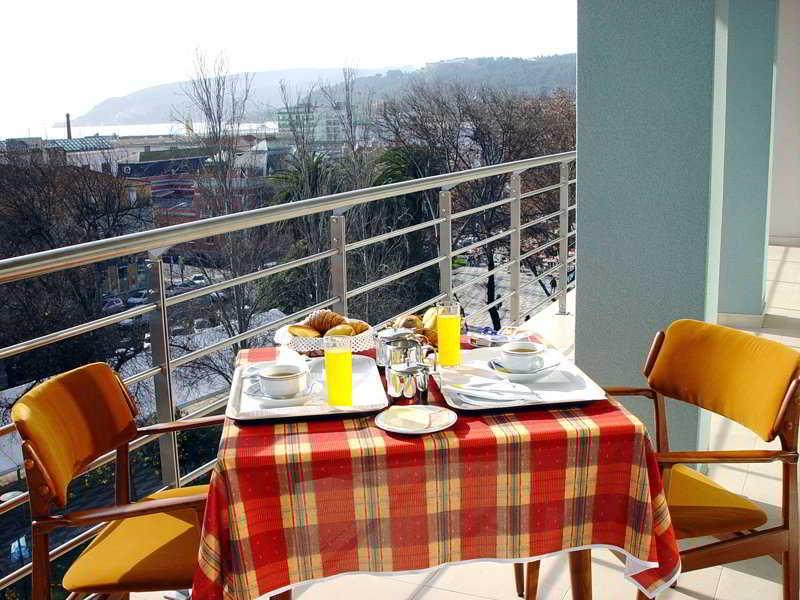 Luna Esperanca Centro Hotel Setubal Nhà hàng bức ảnh